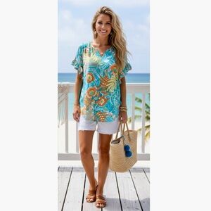 NWT RUBY RD Tropical Floral Short Sleeve Blouse Flutter Sleeve Split Neck Top M